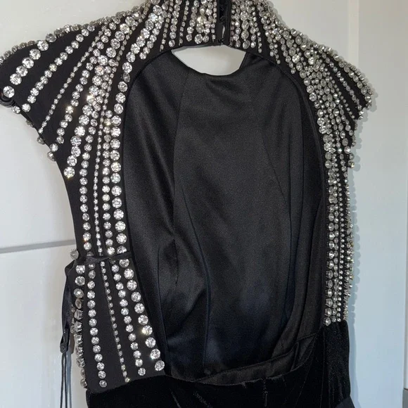 NWT Mac Duggal 77269R - Black Beaded Open Back Pocketed Ball Gown - Picture 6 of 10